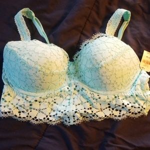 NWT vs pink bra medium